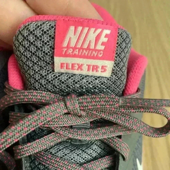 Nike Training Flex TR 5 Women's Gray/Pink 7.5 T Running Shoes - Picture 6 of 12